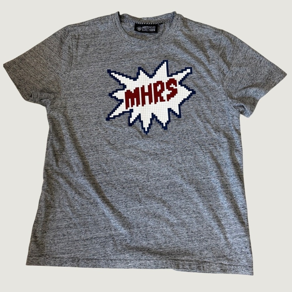 Mostly Heard Rarely Seen MHRS Graphic T-Shirt Grey Heather Med.
